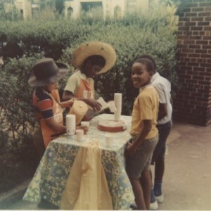 Lemonade and Cookies...and funny hats